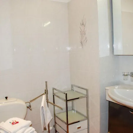 Residenza Monte Bre - Apt-004 Haus1 By Interhome *